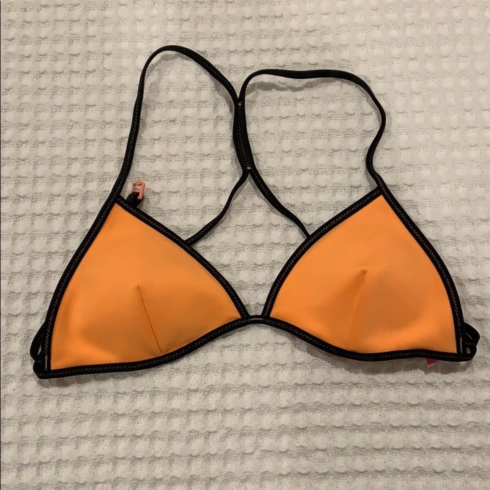 Triangle top